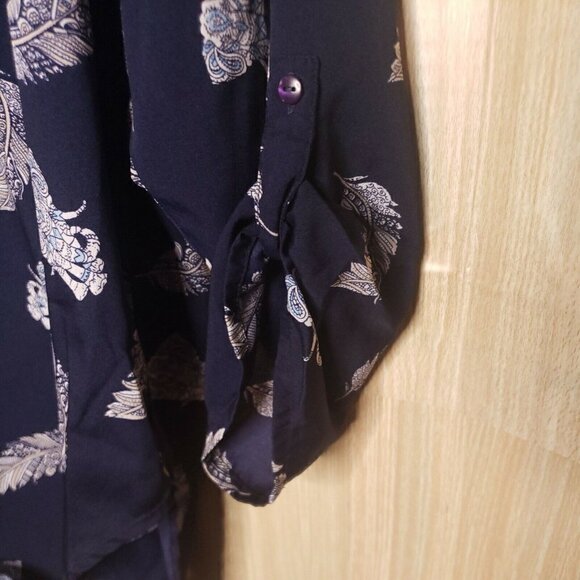 Live 4 Truth Plus Elephant Blouse Blue 2X - Picture 5 of 9